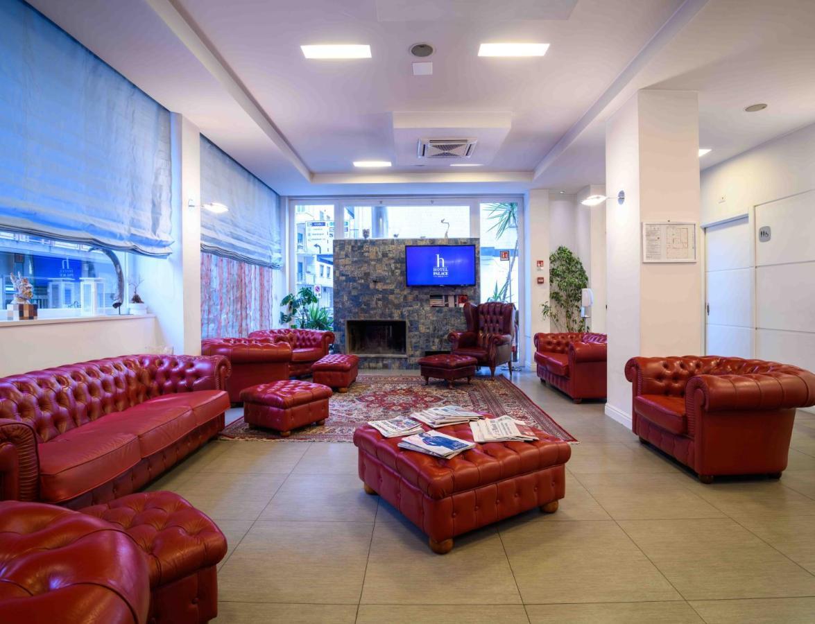 Hotel Palace Battipaglia Kültér fotó