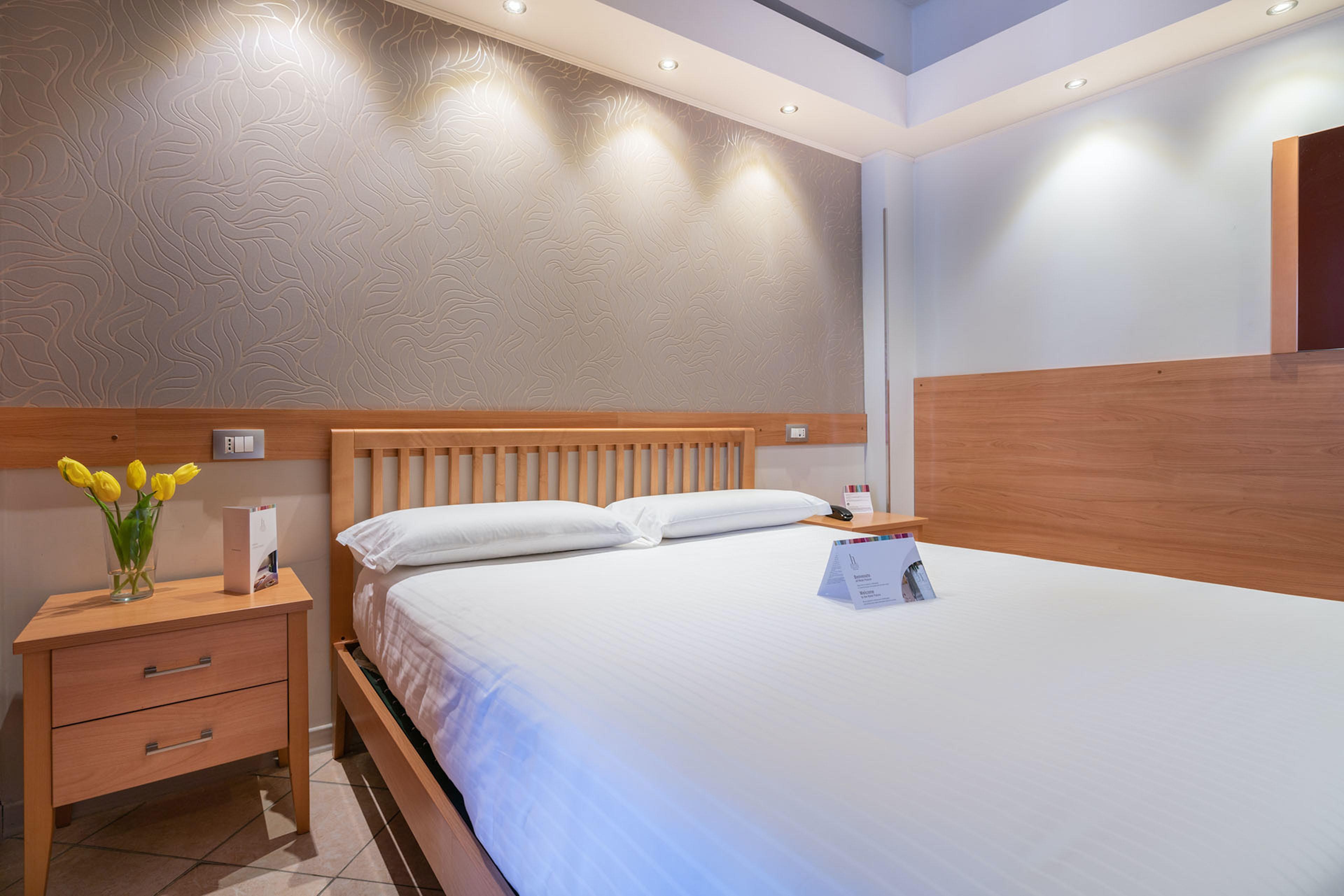 Hotel Palace Battipaglia Kültér fotó